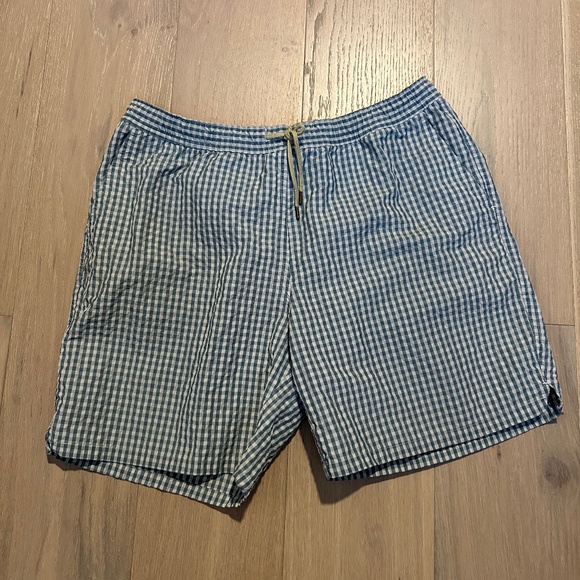 Bills Khakis Blue Gingham Seersucker Swim Trunks Size L Beach ~ Vacation! - Picture 1 of 3